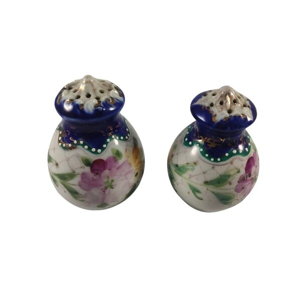 COPY - Vintage Hand Painted Ceramic 2.5" Floral Salt and Pepper Shakers - Picture 1 of 7